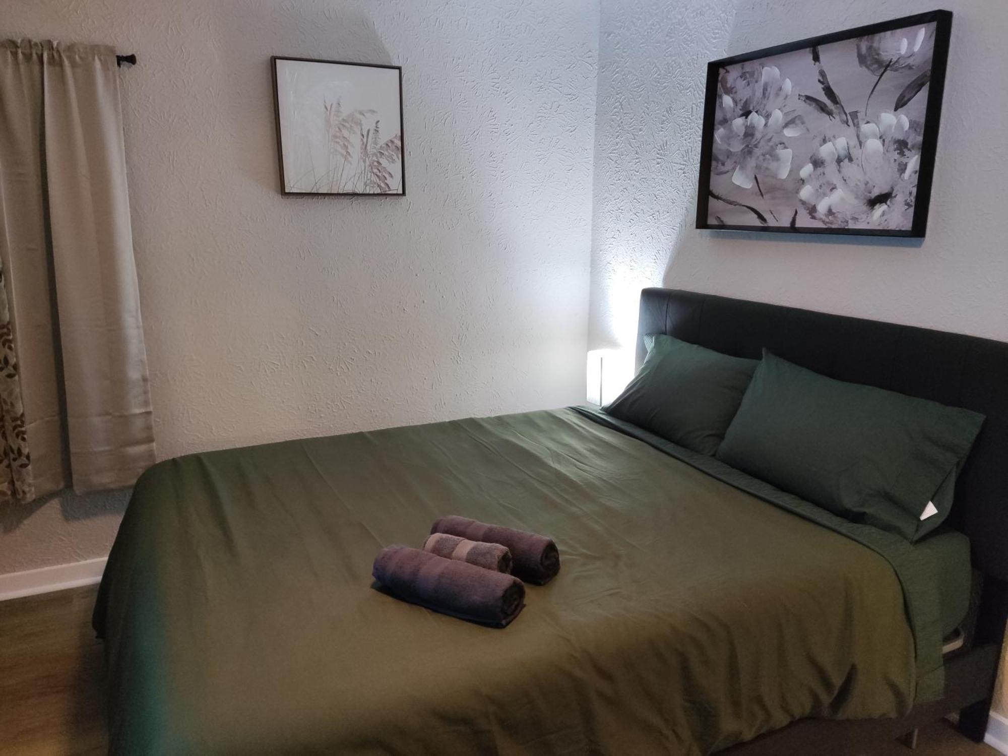 Tranquil Oasis - Private Rooms -Near Downtown Indianapolis Zewnętrze zdjęcie